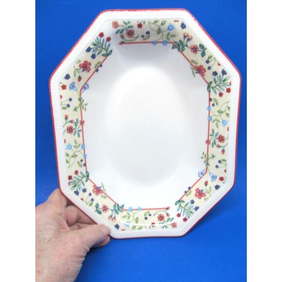 Johnson Brothers Heritage Enchantment  9" Vegetable Serving Bowl - Picture 2 of 10